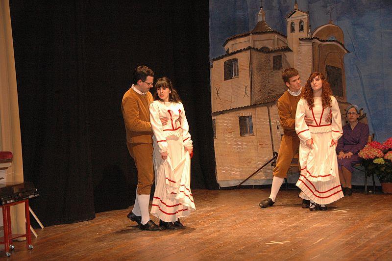 2010-04-17 spettacolo Petritoli (8).jpg
